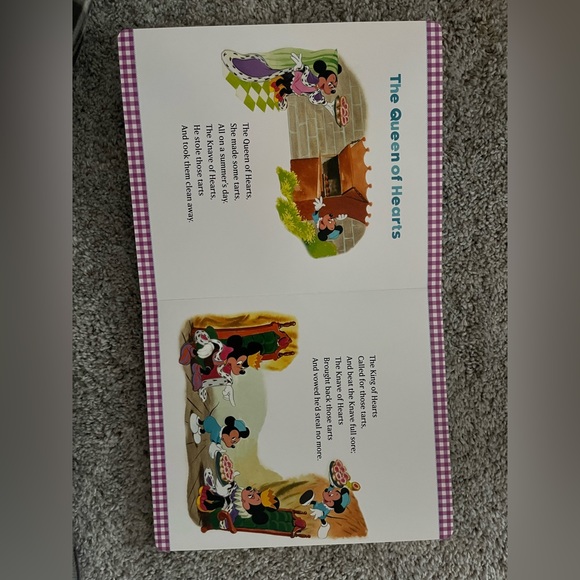 Disney Nursery Rhymes Book + CD - Picture 3 of 3